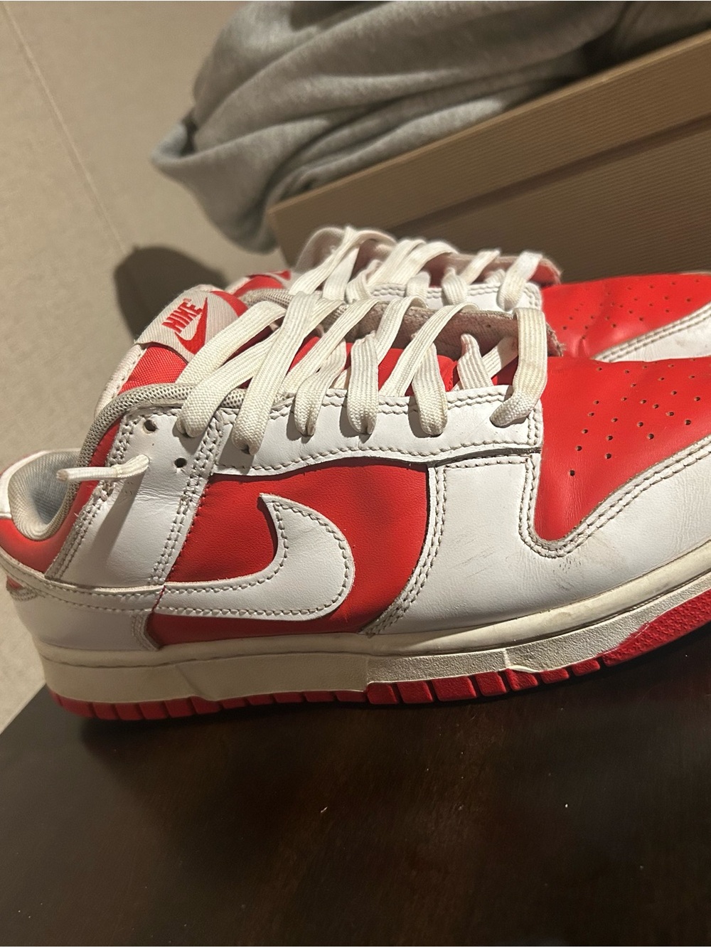 Nike Kids Low Top Sneakers in White and Red